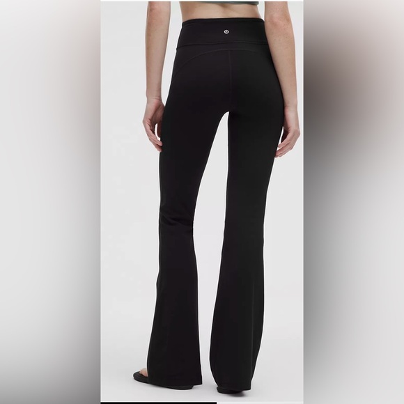 lululemon athletica Pants - Lululemon Black Groove Nulu High-Rise Flared Pant
Regular Size 4